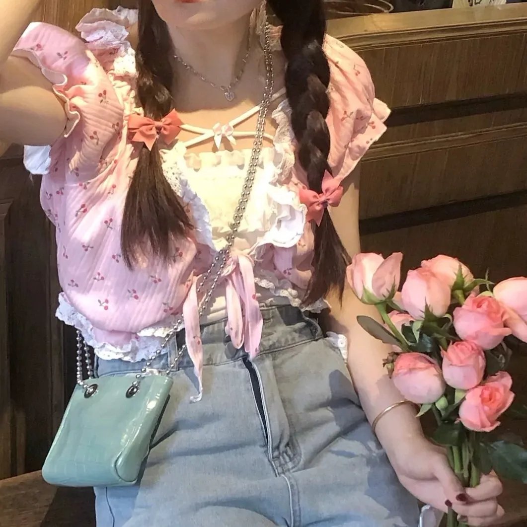 潇洒佳人淡淡妆